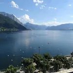 Apartment View Apartment, Blick Auf Den Traunsee Und Auf Schloss Orth - Ideal Fuer Paare Und Geniesser Gmunden