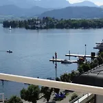 View Apartment, Blick Auf Den Traunsee Und Auf Schloss Orth - Ideal Fuer Paare Und Geniesser *