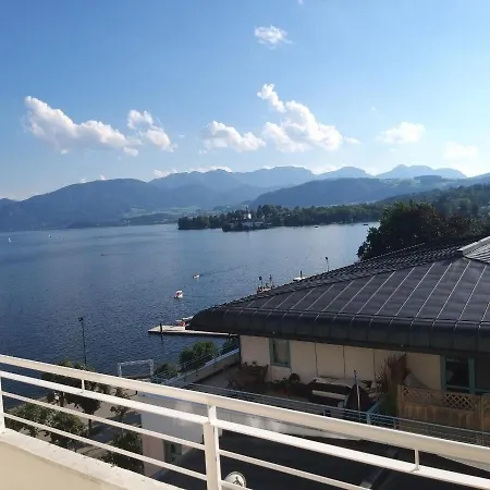 Fantastic And Mountain View, First Row Lakeside Lejlighed *