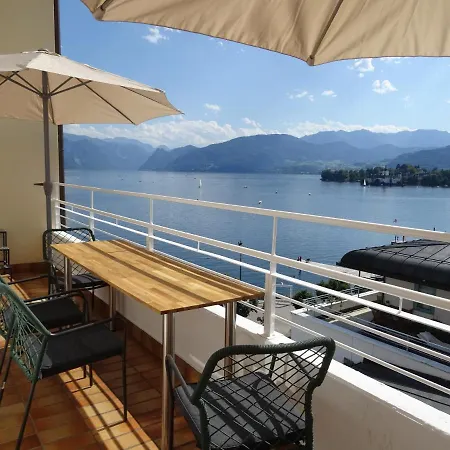 Salzkammergut Homes - View Apartment, Blick Auf Den Traunsee Und Auf Schloss Orth - Ideal Für Paare Und Genießer * Gmunden