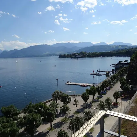 Fantastic And Mountain View, First Row Lakeside Apartment Gmunden