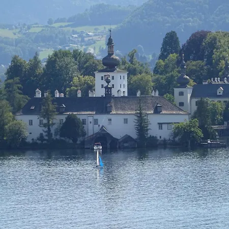 Διαμέρισμα View Apartment, Blick Auf Den Traunsee Und Auf Schloss Orth - Ideal Fuer Paare Und Geniesser