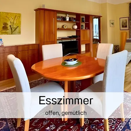 View Apartment, Blick Auf Den Traunsee Und Auf Schloss Orth - Ideal Fuer Paare Und Geniesser