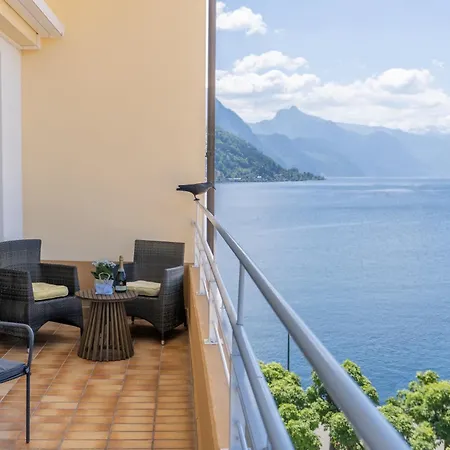 아파트 View Apartment, Blick Auf Den Traunsee Und Auf Schloss Orth - Ideal Fuer Paare Und Geniesser