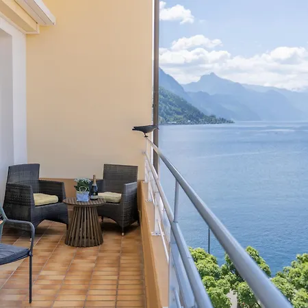 View Apartment, Blick Auf Den Traunsee Und Auf Schloss Orth - Ideal Für Paare Und Genießer Apartment *