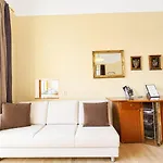 Appartamento View Apartment, Blick Auf Den Traunsee Und Auf Schloss Orth - Ideal Fuer Paare Und Geniesser