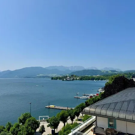 Salzkammergut Homes Gmunden - Lake View Apartment, Blick Auf Den Traunsee Und Auf Das Schloss Orth - Ideal Fuer Paare Und Geniesser דירה *