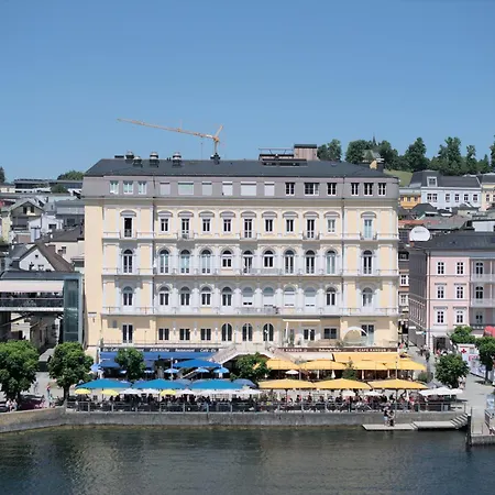 View Apartment, Blick Auf Den Traunsee Und Auf Schloss Orth - Ideal Fuer Paare Und Geniesser Gmunden