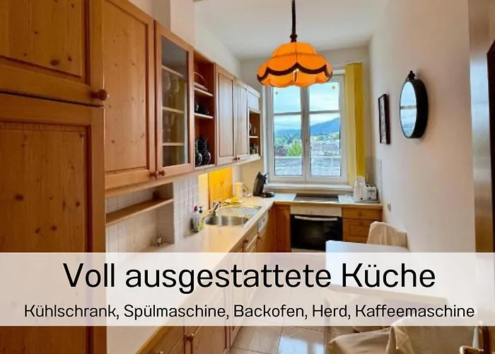 Appartement View Apartment, Blick Auf Den Traunsee Und Auf Schloss Orth - Ideal Fuer Paare Und Geniesser *