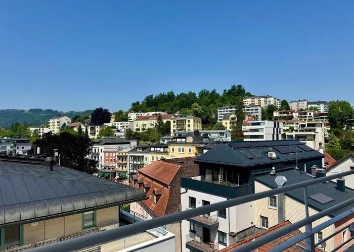 View Apartment, Blick Auf Den Traunsee Und Auf Schloss Orth - Ideal Fuer Paare Und Geniesser * Gmunden