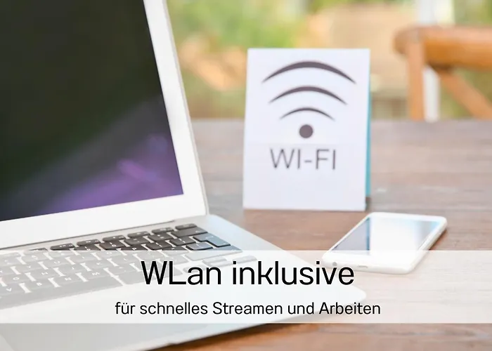 View Apartment, Blick Auf Den Traunsee Und Auf Schloss Orth - Ideal Fuer Paare Und Geniesser Appartement